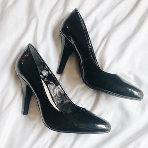 RARELY USED Black High Heels